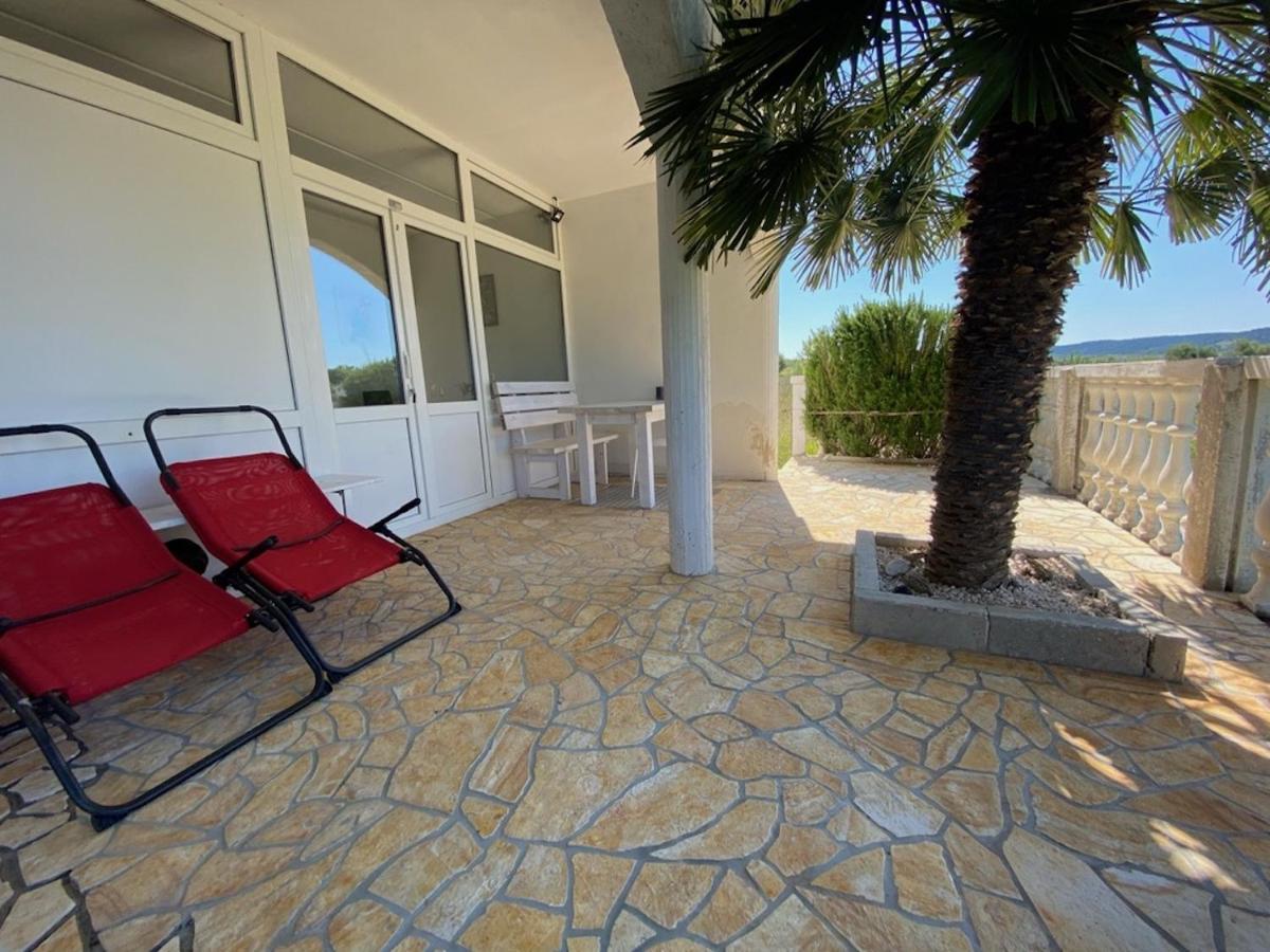 Villa Sabina - Apartments Kroatien Ražanac Exterior foto